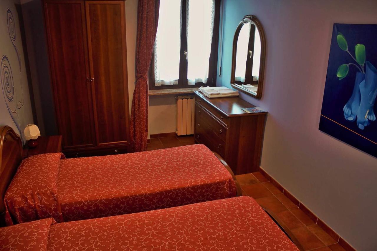 Ristorante Albergo 'L Bunet Cortemilia Eksteriør billede